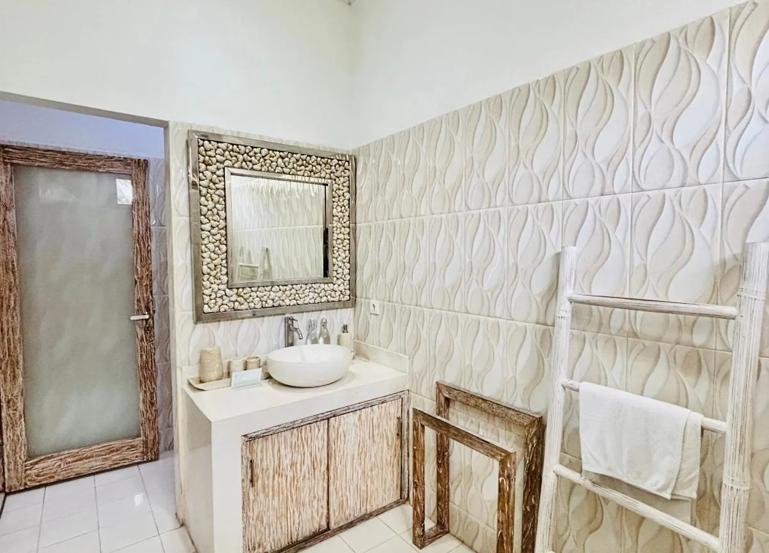 Villa Ohana 2 Bedroom Family Villa With Pool In Umalas Kerobokan  Indonesia